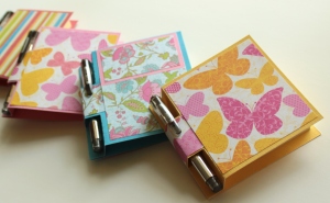 post it note holders with pen